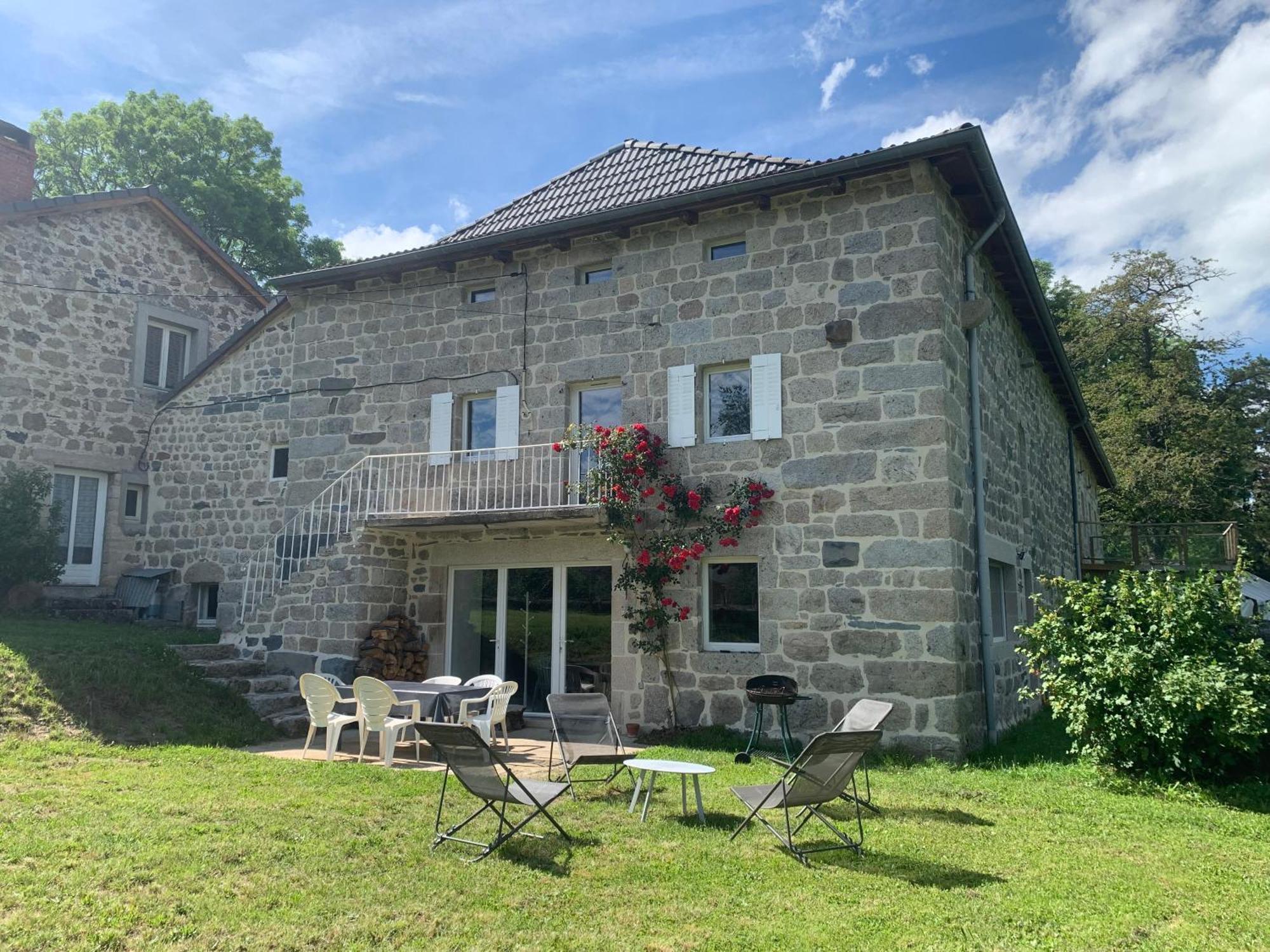 Ferme Au Calme A 15Mn Du Chambon Sur Lignon Villa Saint-Jeures Luaran gambar